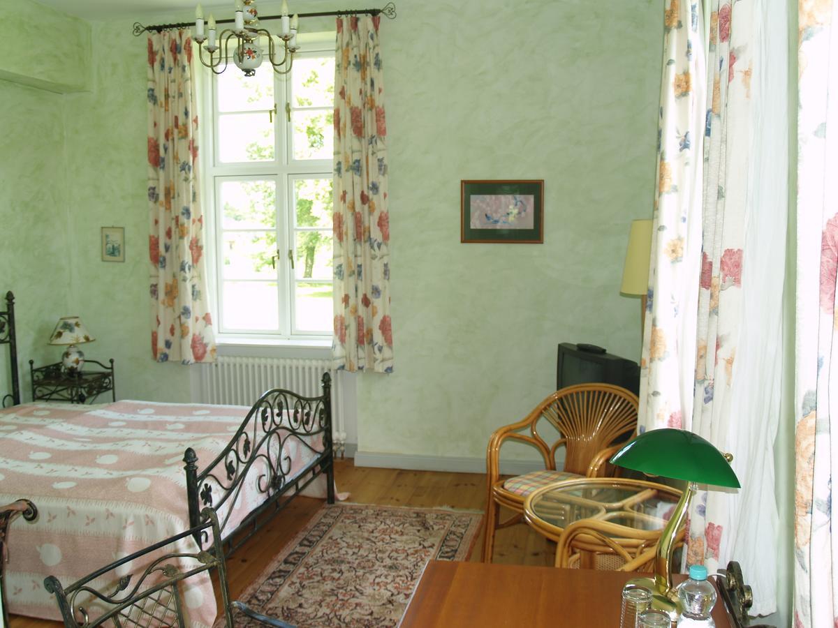Landhaus Schloss Koelzow Kolzow Buitenkant foto