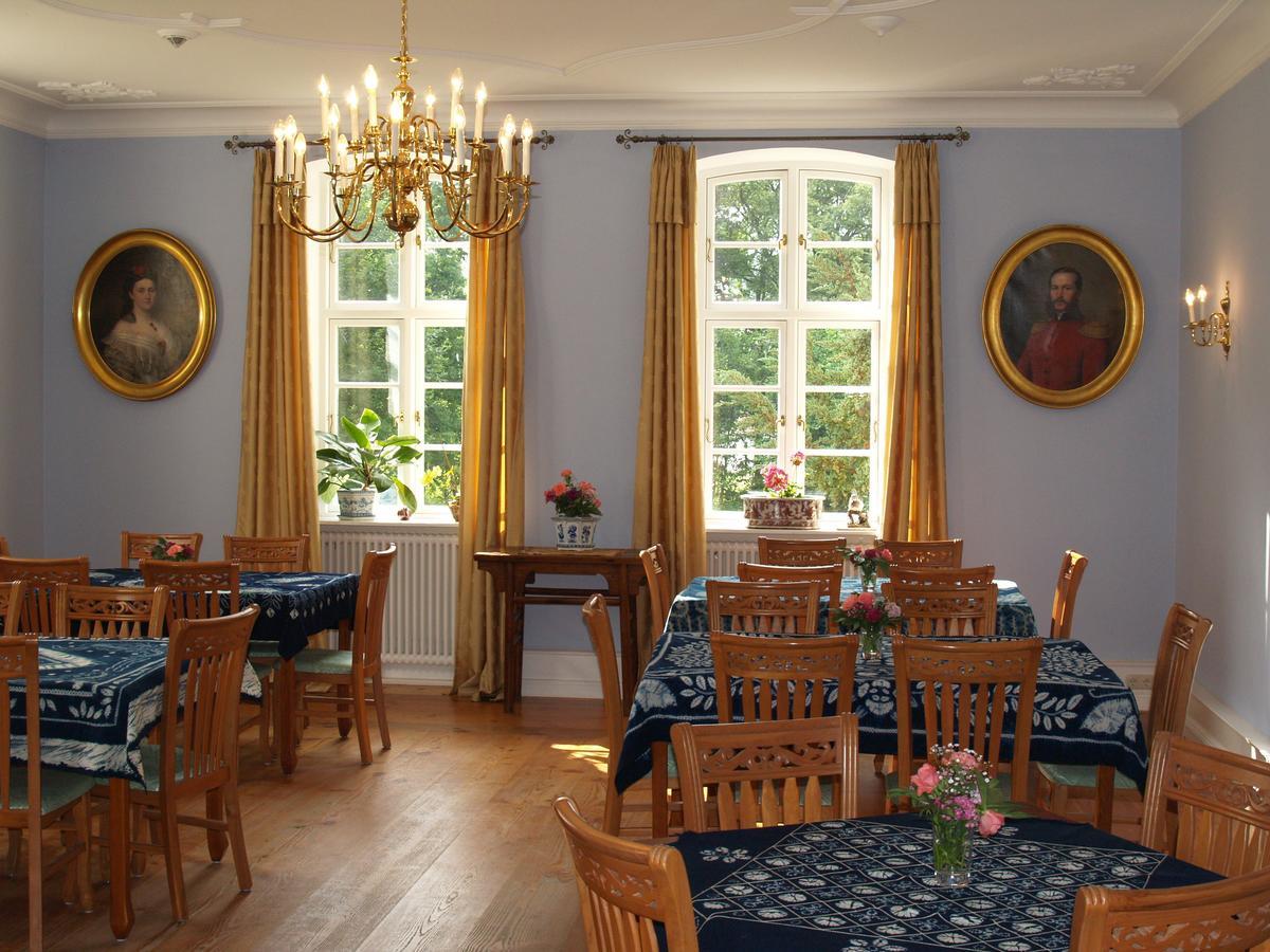 Landhaus Schloss Koelzow Kolzow Buitenkant foto