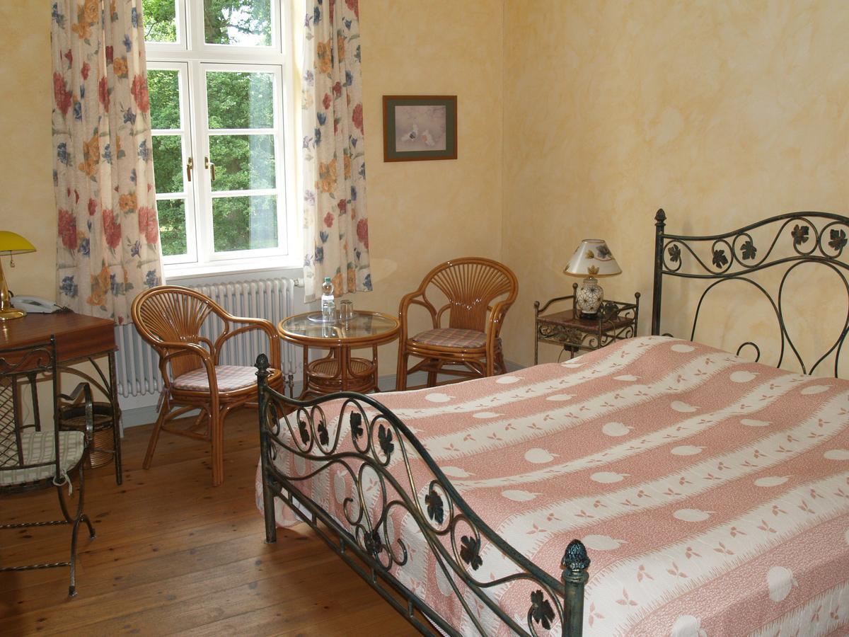 Landhaus Schloss Koelzow Kolzow Buitenkant foto
